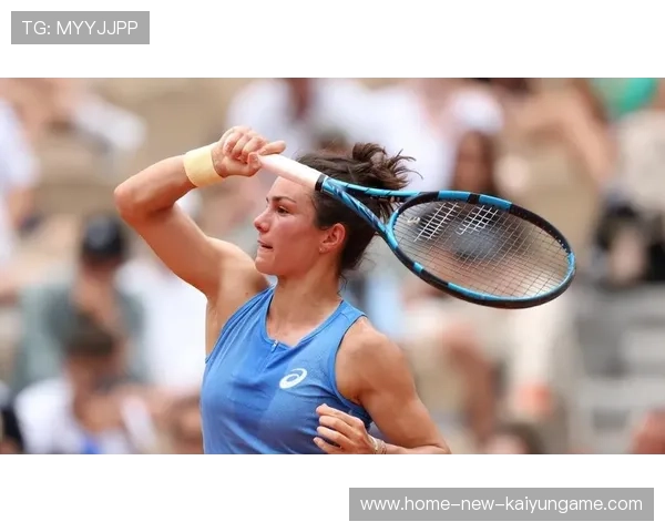 传奇网球运动员纪录片温情上映，重温赛场经典瞬间